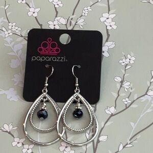 ❄️ Paparazzi | Silver Black Teardrop Earrings Bohemian Southwestern